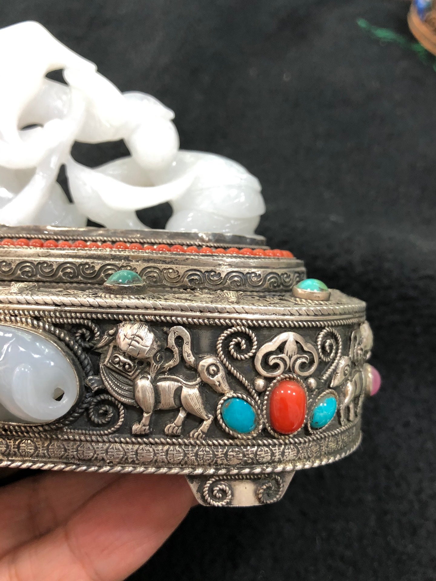 A0583 Vintage Chinese Pure Silver Inlay Hetian Jade & Gems Figure Statue
