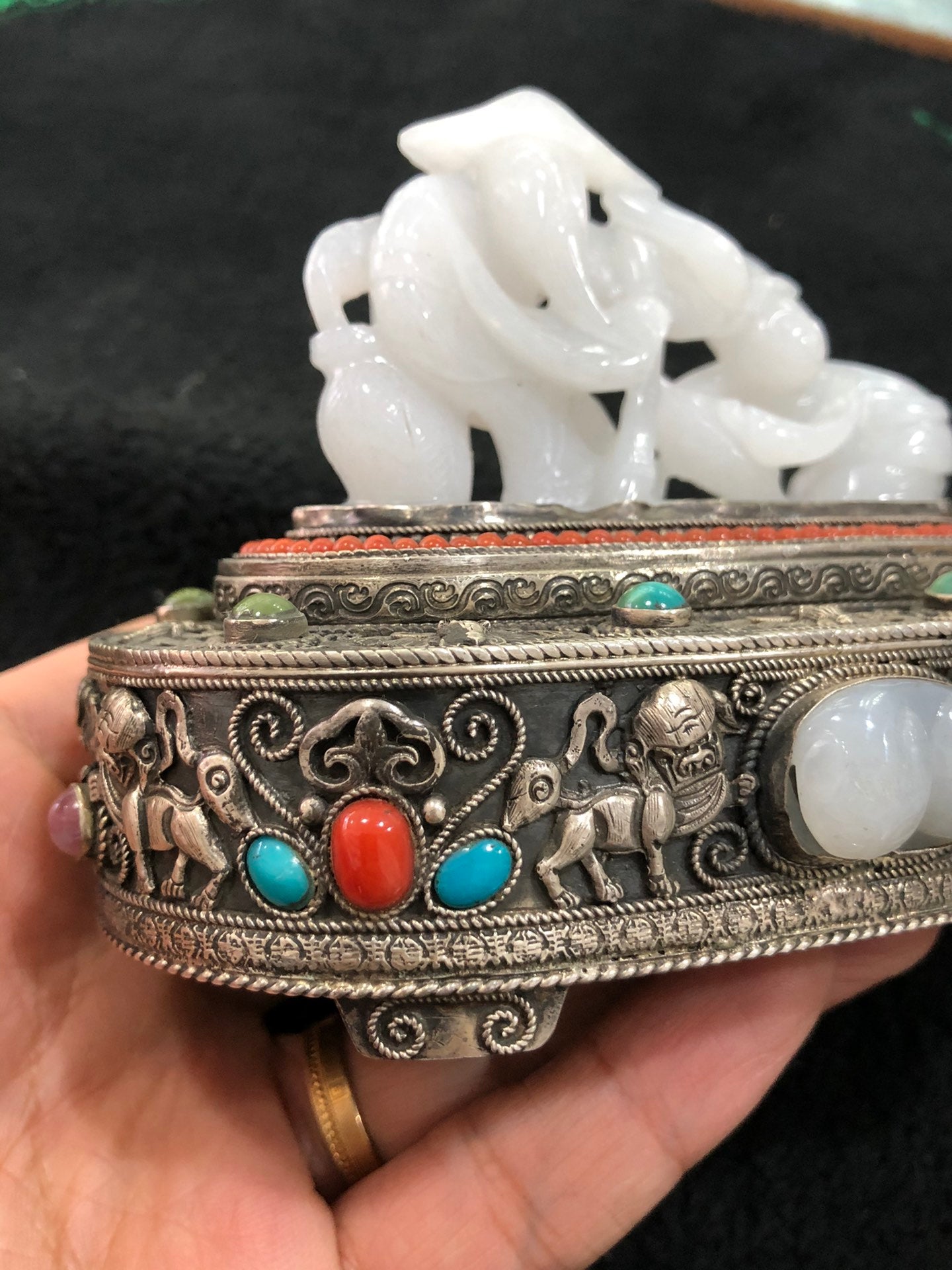 A0583 Vintage Chinese Pure Silver Inlay Hetian Jade & Gems Figure Statue