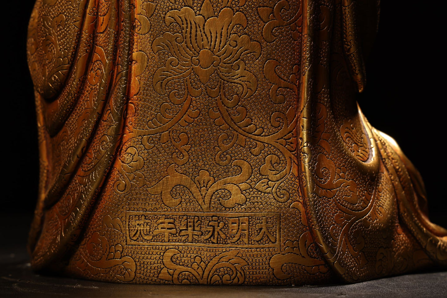 A0589 Tibetan Buddhism Gilt Gold Copper Kwan-yin Statue