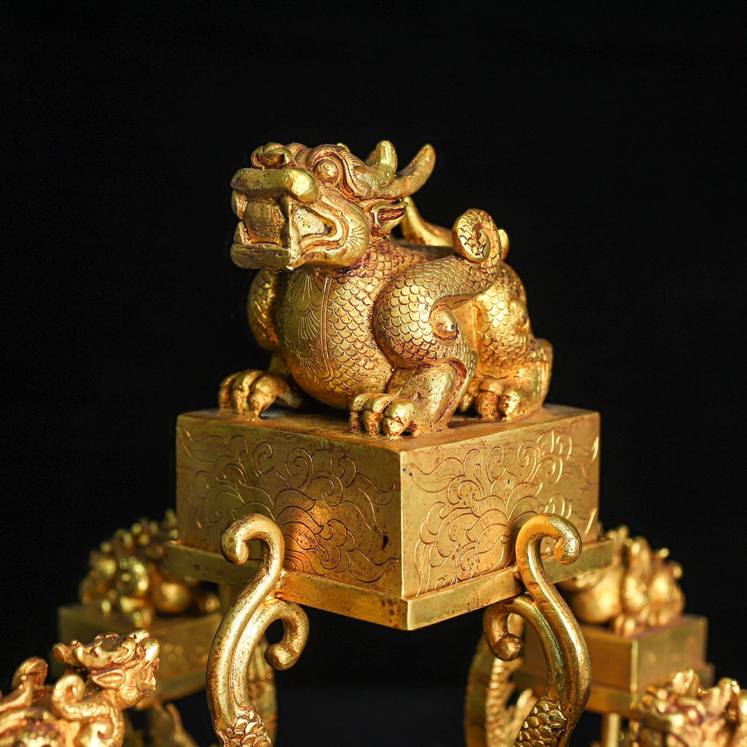 A0593 A Set Superb Vintage Chinese Gilt Gold Copper Five Dragon Seal w Base
