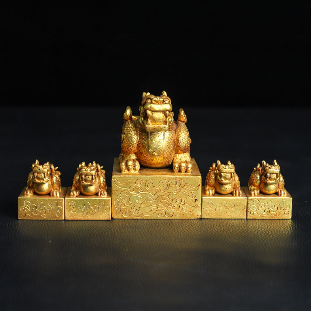 A0593 A Set Superb Vintage Chinese Gilt Gold Copper Five Dragon Seal w Base