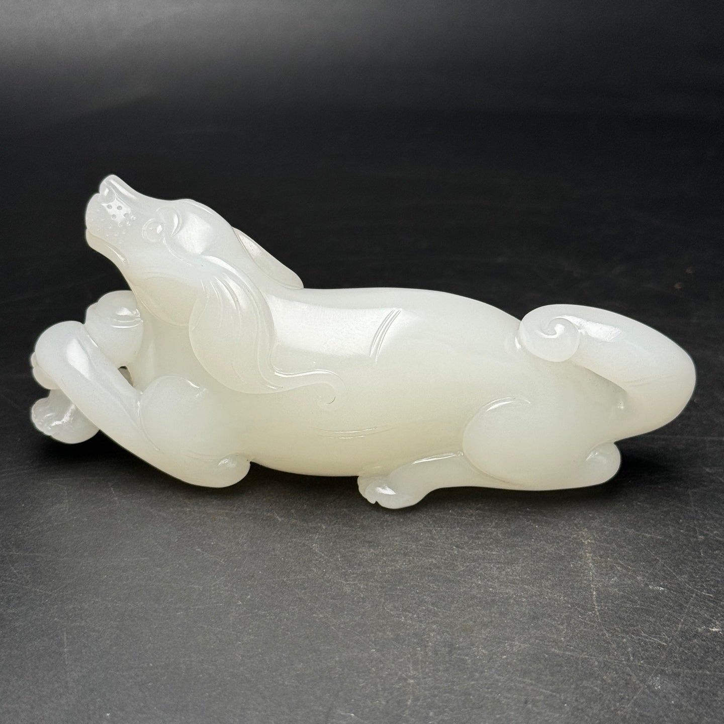 A0599 Superb Chinese White Hetian Jade Carved Dog Statue/Pendant