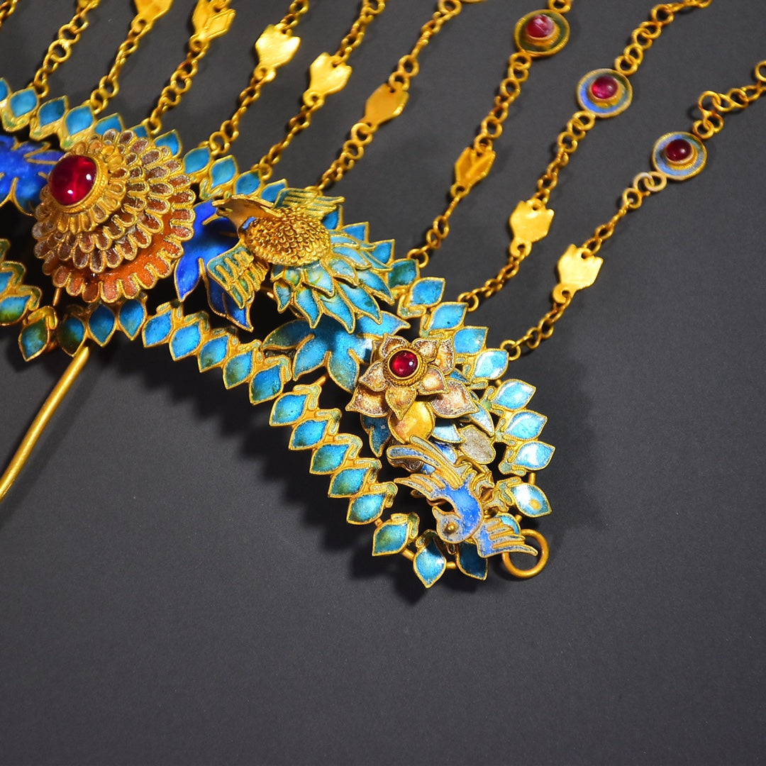 A0600 Exquisite Gold Wires Enamel Inlay Gem Hairpin