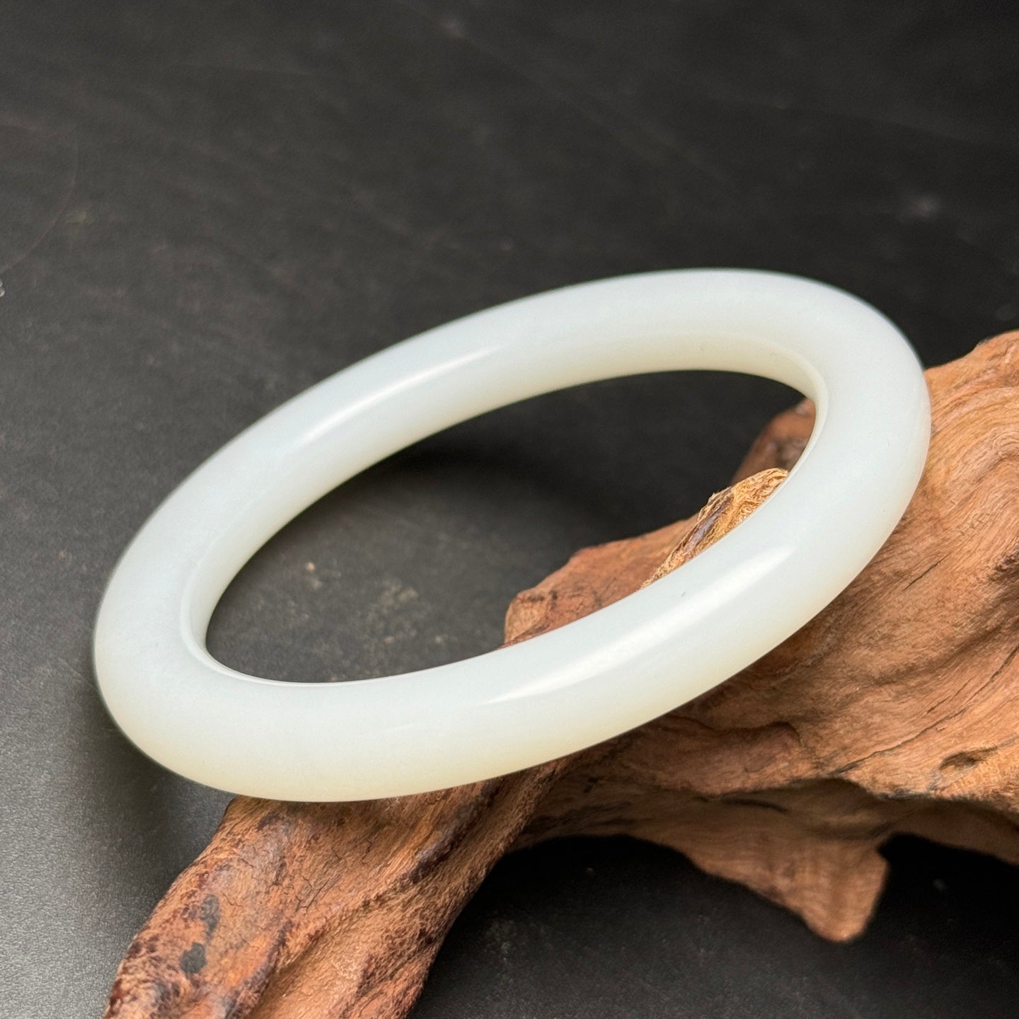 A0612 Inside Diameter 55mm Chinese Natural White Hetian Jade Bracelet