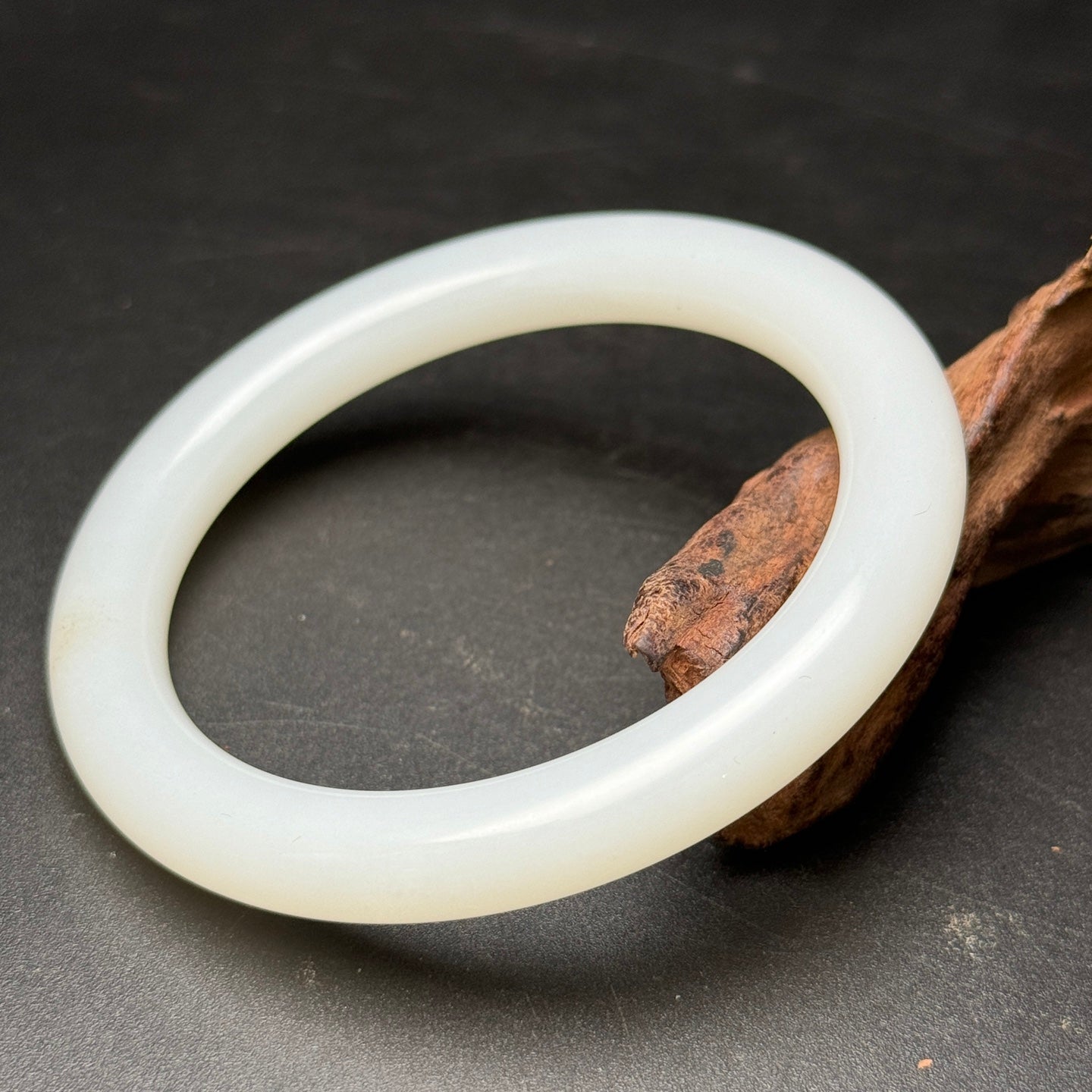 A0612 Inside Diameter 55mm Chinese Natural White Hetian Jade Bracelet