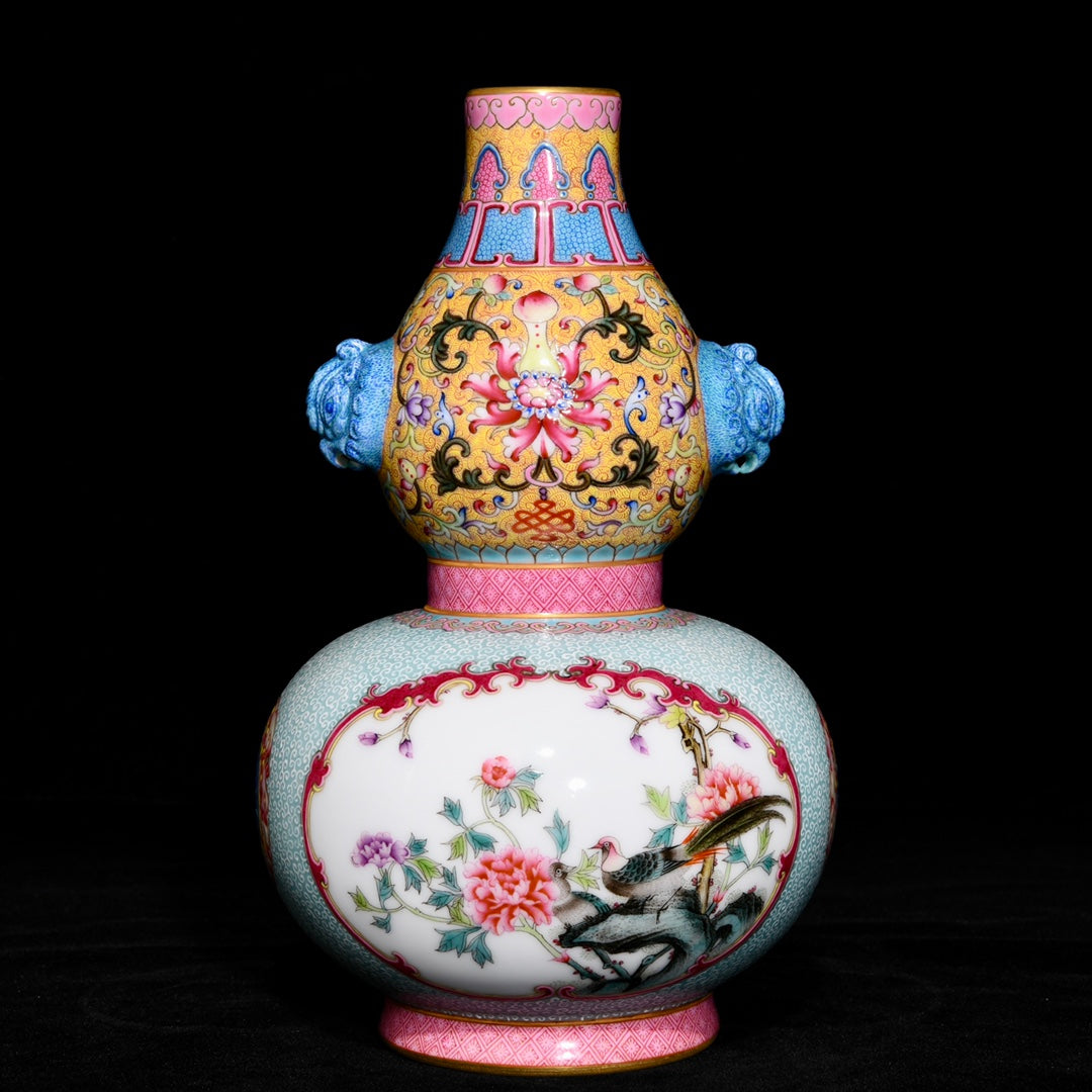 A0614 Chinese Gilt Edge Famille Rose Enamel Flowers Bird Design Gourd Shape Porcelain Vase