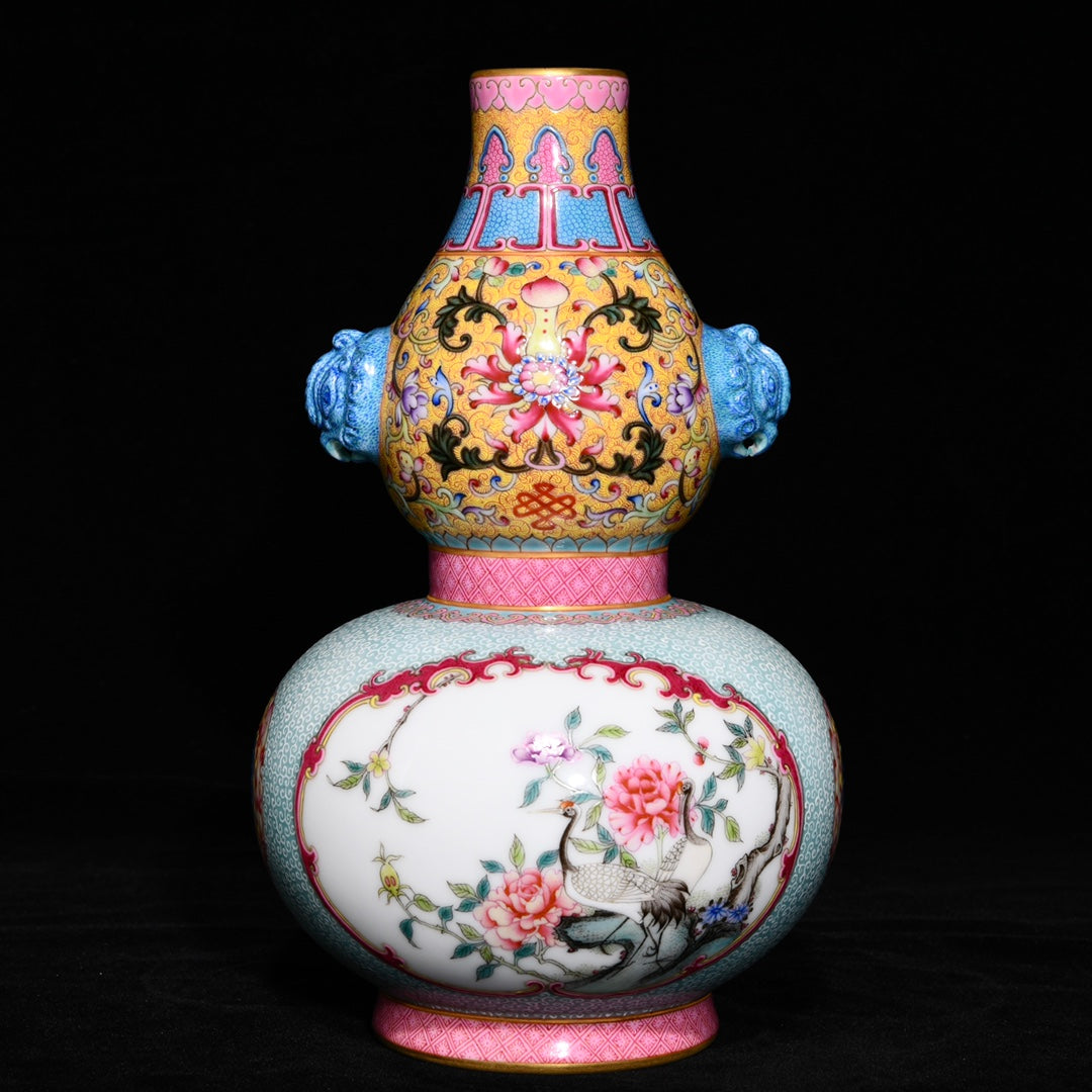 A0614 Chinese Gilt Edge Famille Rose Enamel Flowers Bird Design Gourd Shape Porcelain Vase