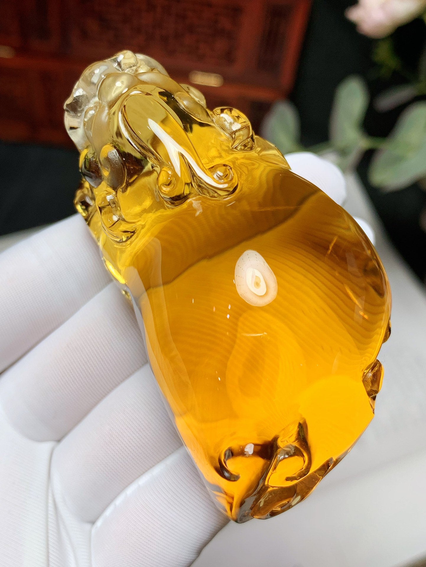 A0622 Exquisite Yellow Crystal Carved Fortune Pixiu Pendant