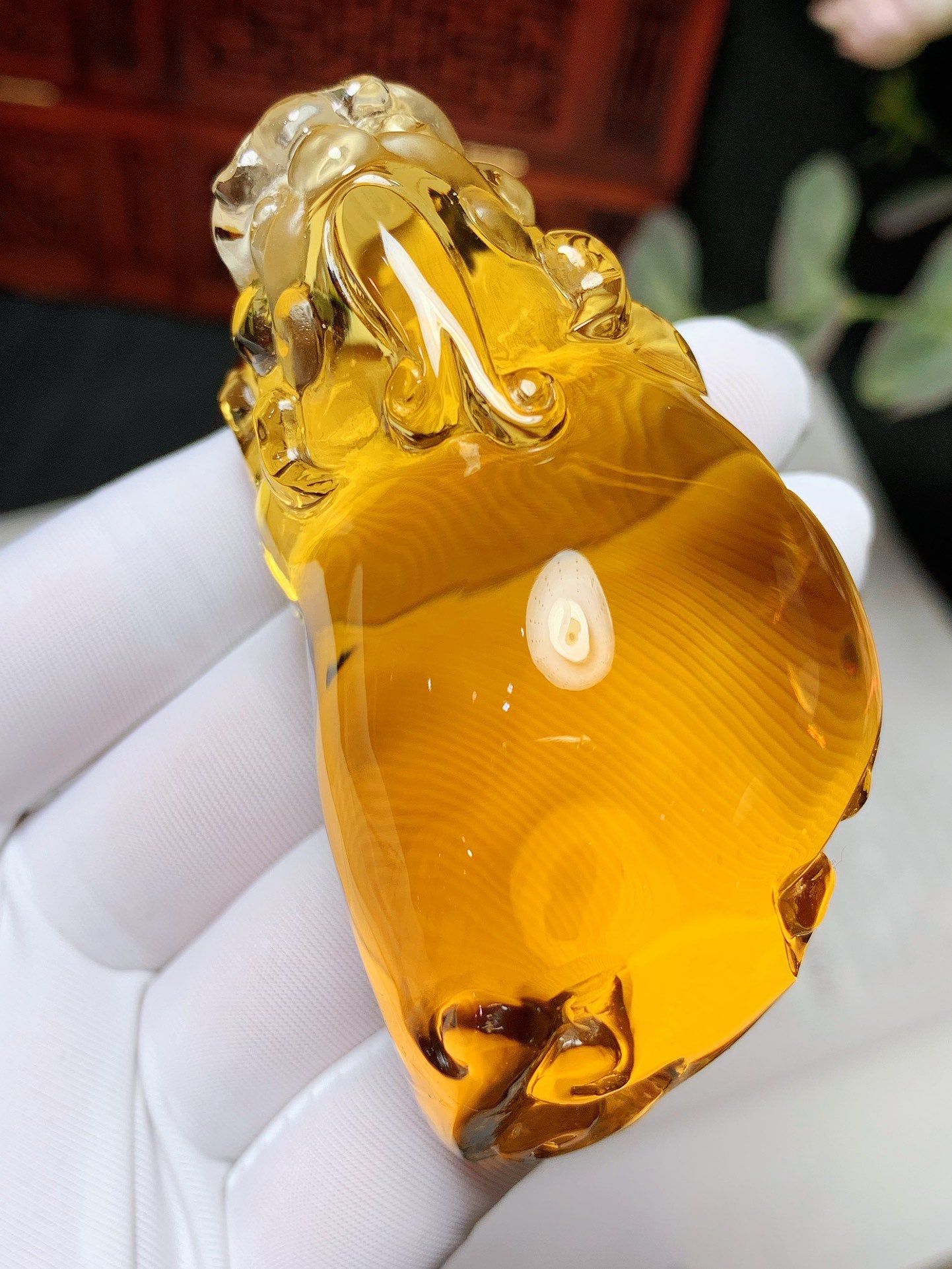 A0622 Exquisite Yellow Crystal Carved Fortune Pixiu Pendant