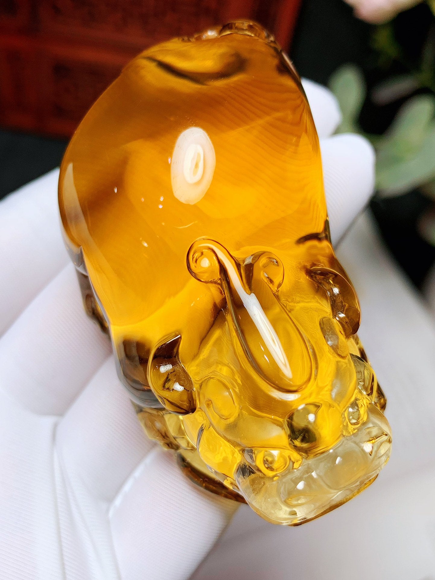 A0622 Exquisite Yellow Crystal Carved Fortune Pixiu Pendant