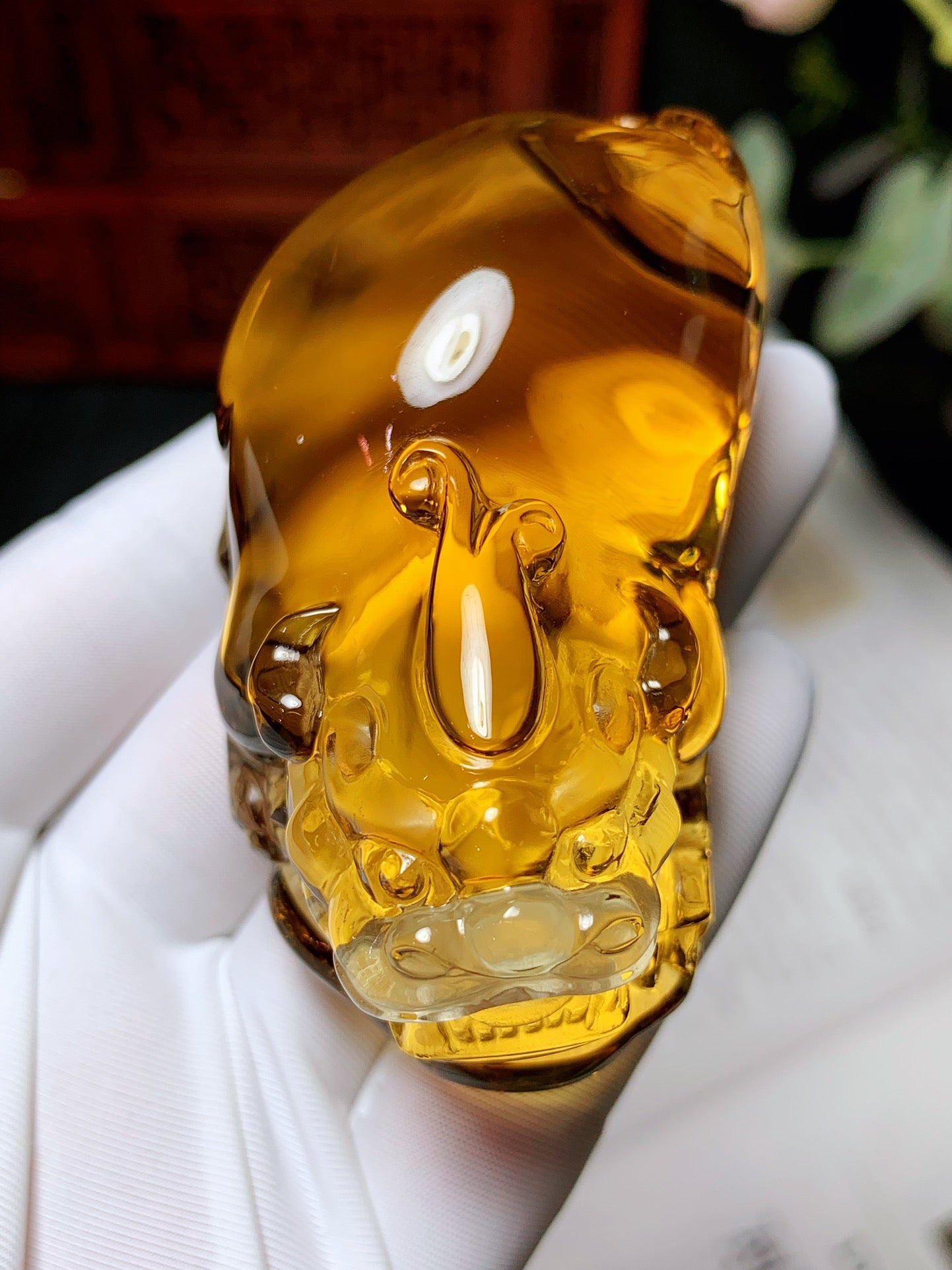 A0622 Exquisite Yellow Crystal Carved Fortune Pixiu Pendant