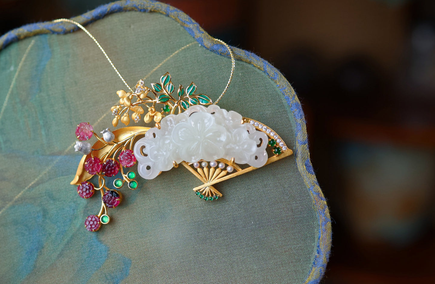 A0626 Exquisite Silver Plated Gilt Gold Inlay White Hetian Jade & Tourmaline & Jadeite Fan Shape Brooch/Pendant