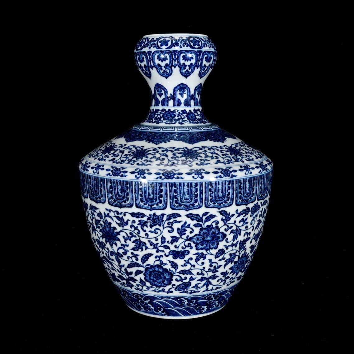 A0627 Chinese Blue And White Porcelain Flowers Design Vase