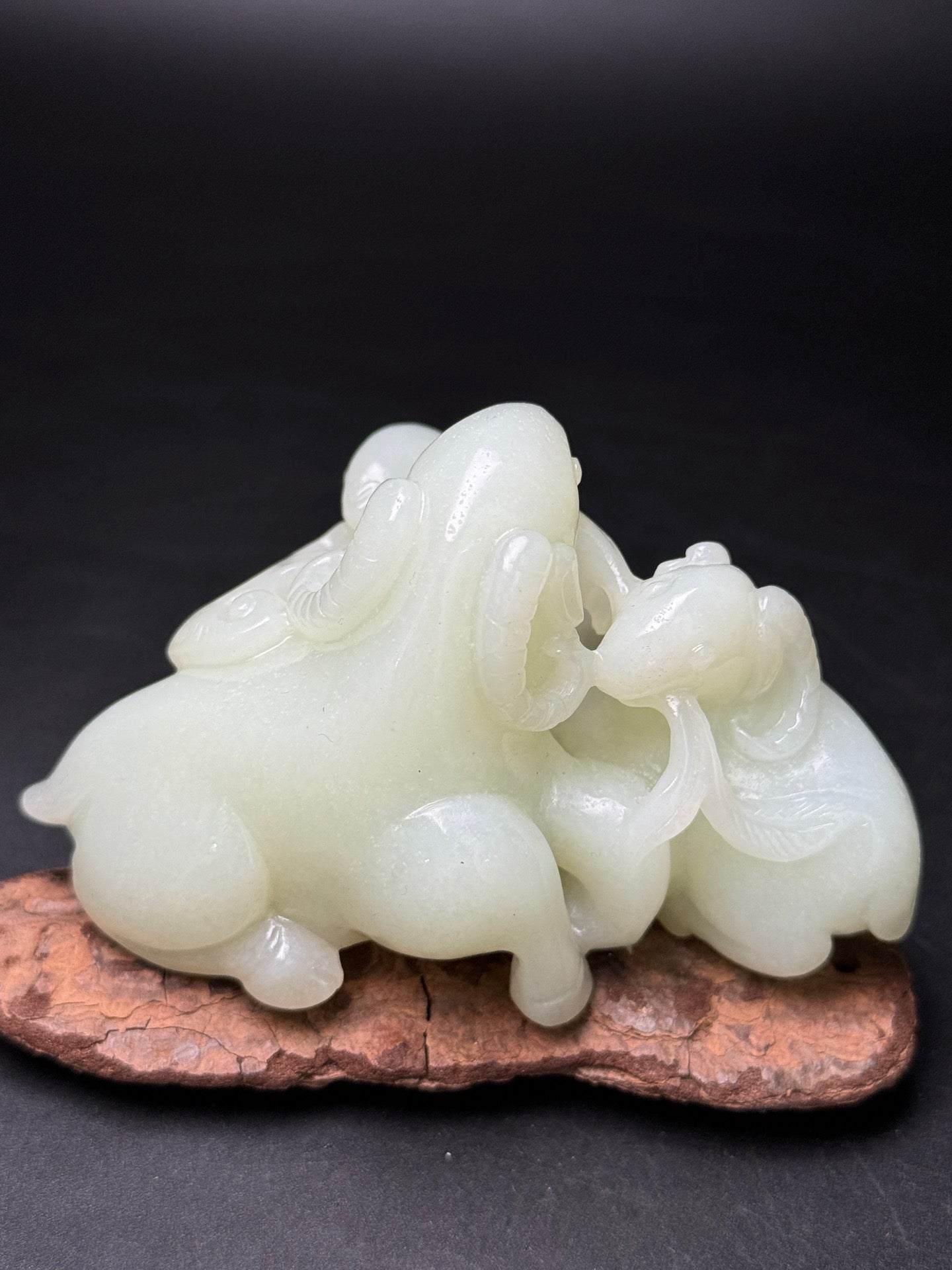 A0635 Superb Chinese Hetian Jade Carved Three Sheep Statue