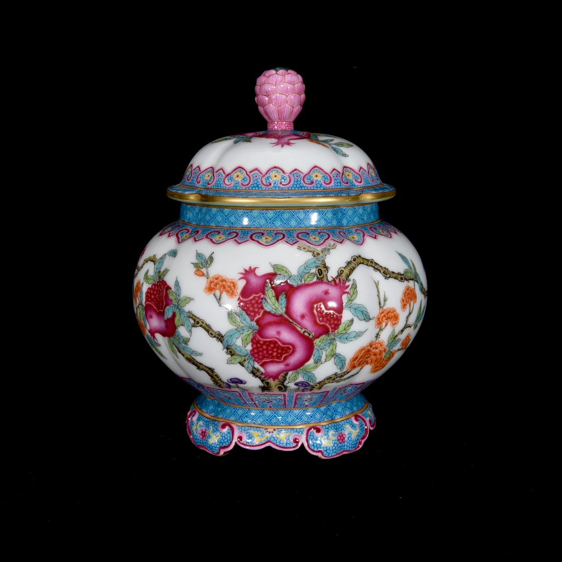 A0636 Chinese Gilt Edge Famille Rose Enamel Pomegranate Design Porcelain Pot w Lid