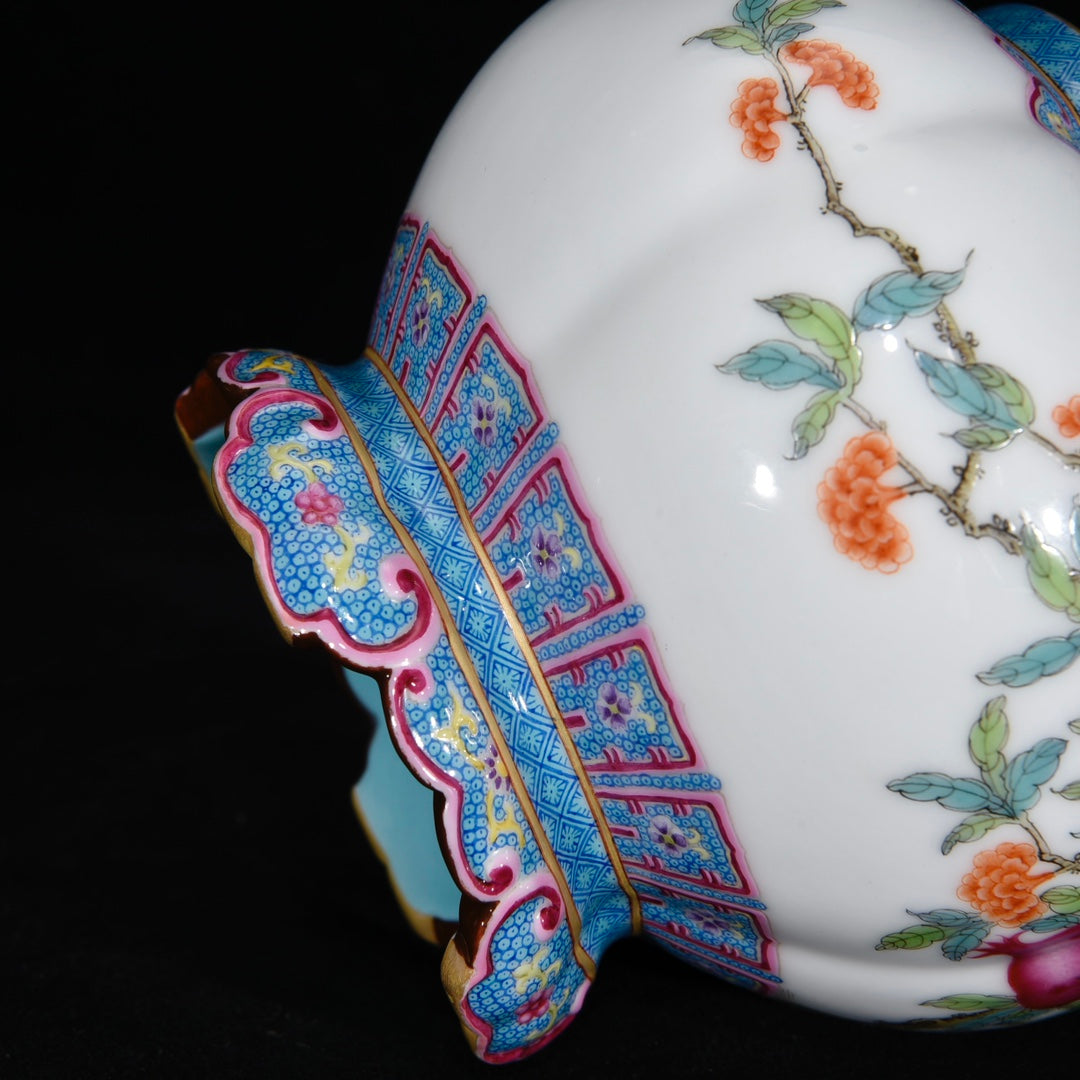 A0636 Chinese Gilt Edge Famille Rose Enamel Pomegranate Design Porcelain Pot w Lid
