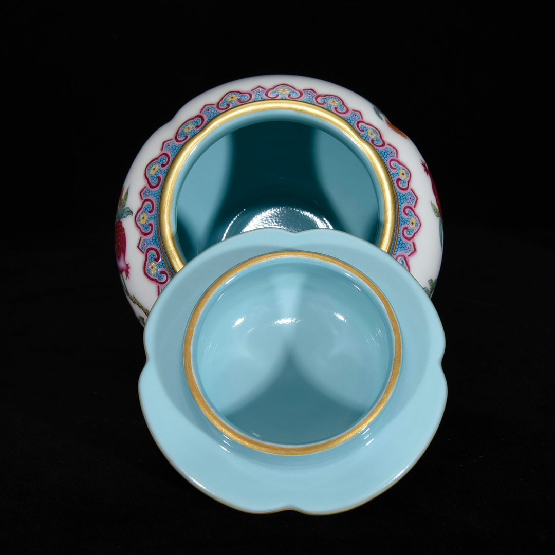 A0636 Chinese Gilt Edge Famille Rose Enamel Pomegranate Design Porcelain Pot w Lid