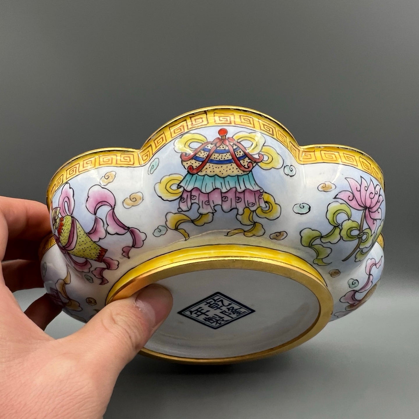 A0642 Vintage Chinese Copper Cloisonne Eight Taoism Deity Design Box