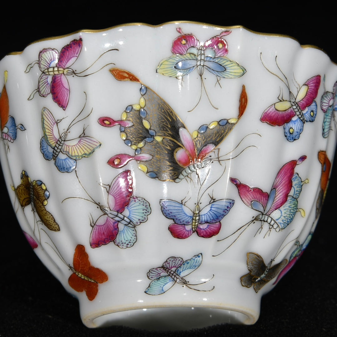 A0658 A Pair Chinese Gilt Edge Famille Rose Butterfly Design Porcelain Cup