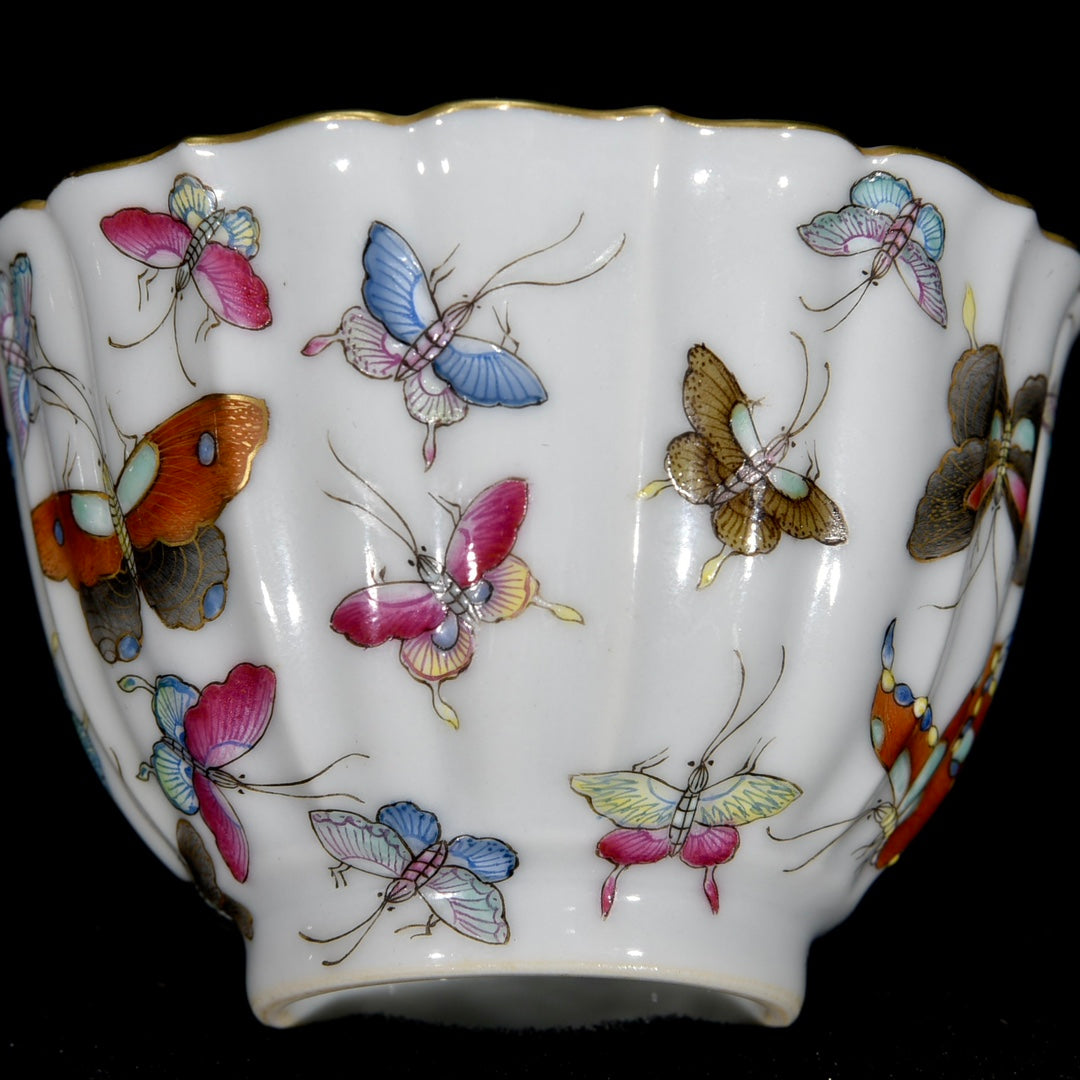 A0658 A Pair Chinese Gilt Edge Famille Rose Butterfly Design Porcelain Cup