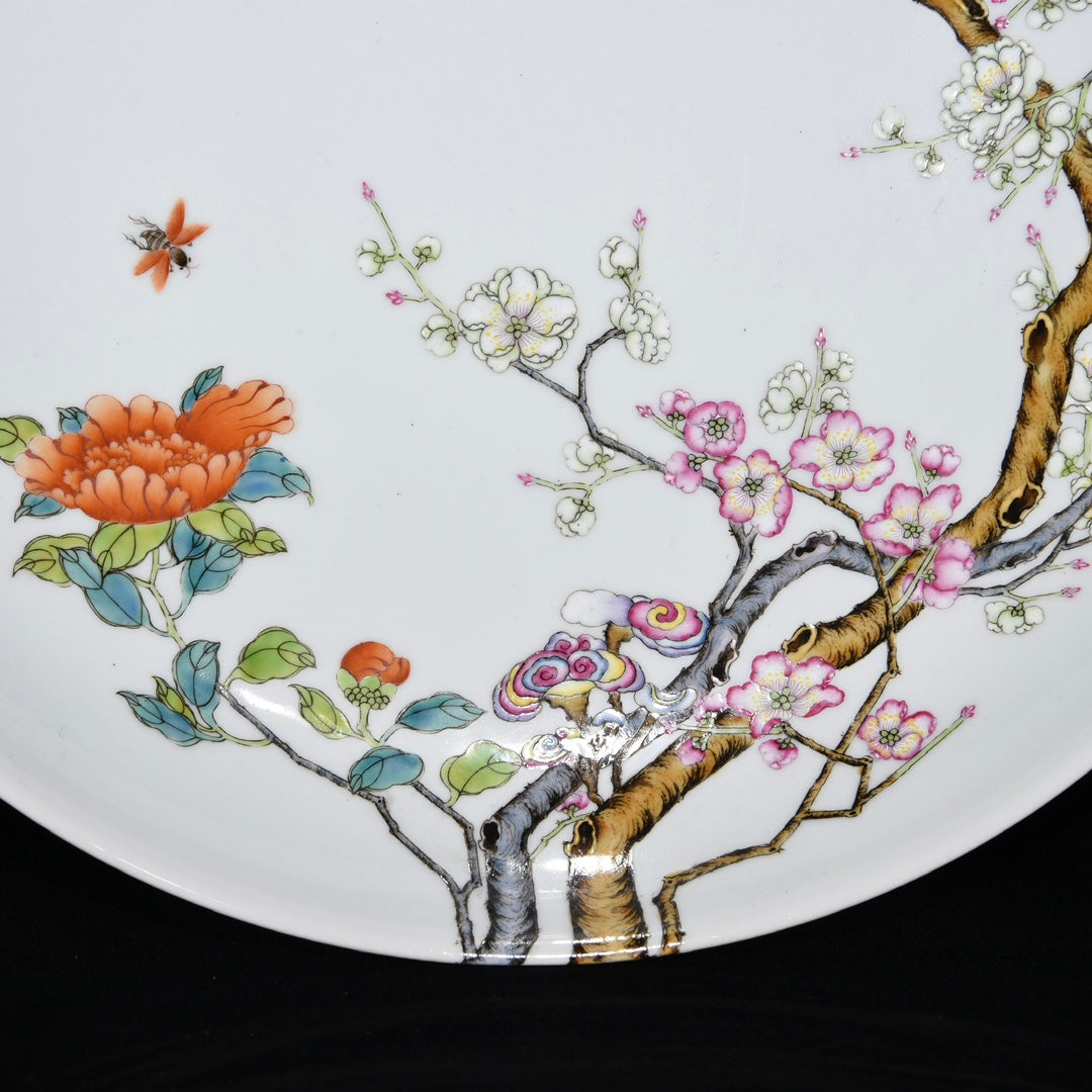 A0670 Chinese Famille Rose Flowers Design Porcelain Plate