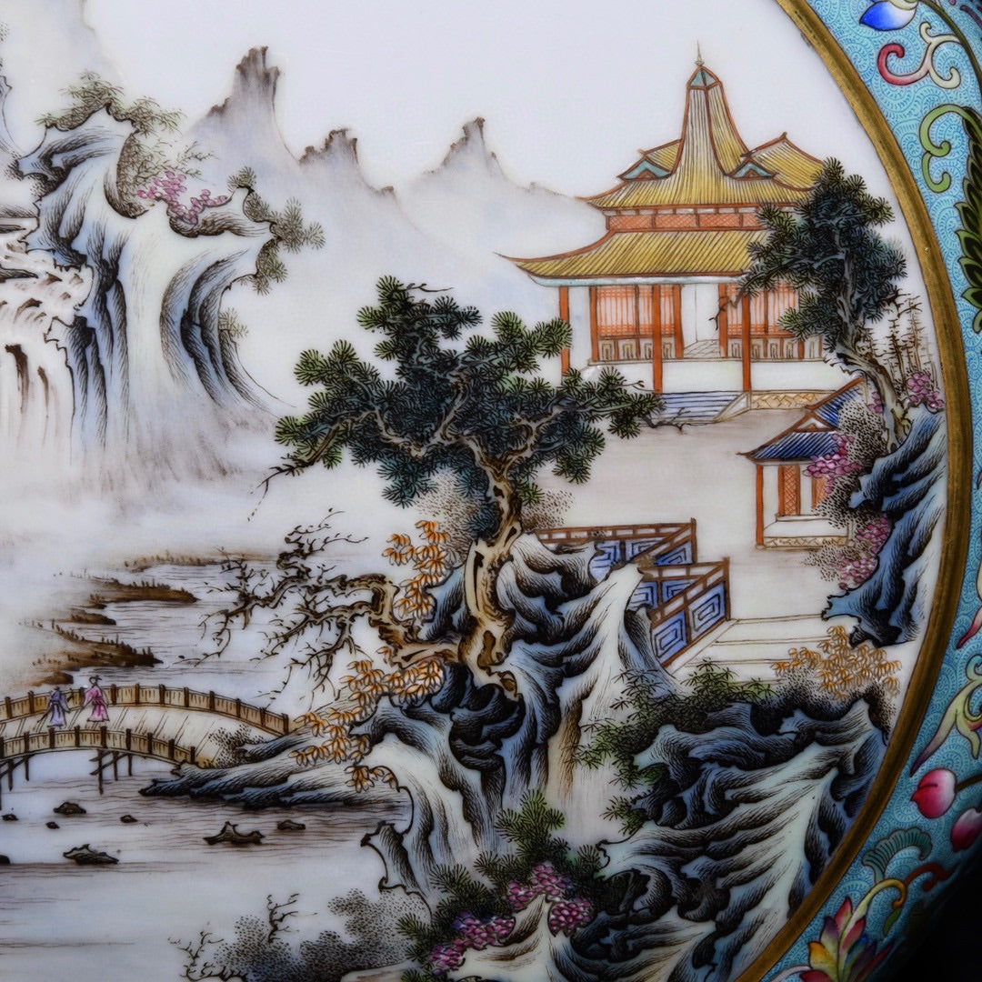 A0673 Chinese Gilt Edge Famille Rose Mountain River Scene Design Porcelain Vase