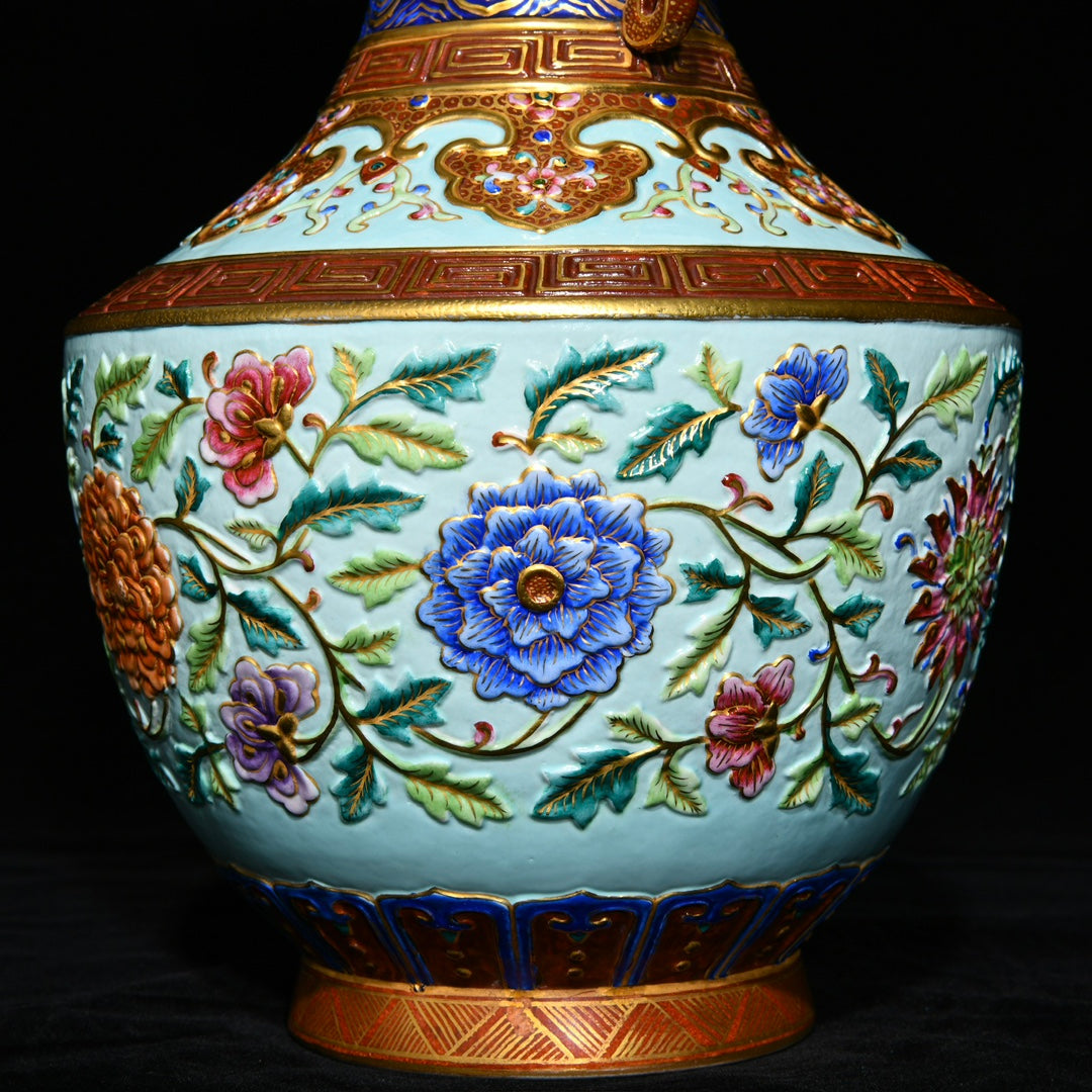 A0692 Chinese Gilt Gold Famille Rose Enamel All Flowers Bloom Together Design Porcelain Vase