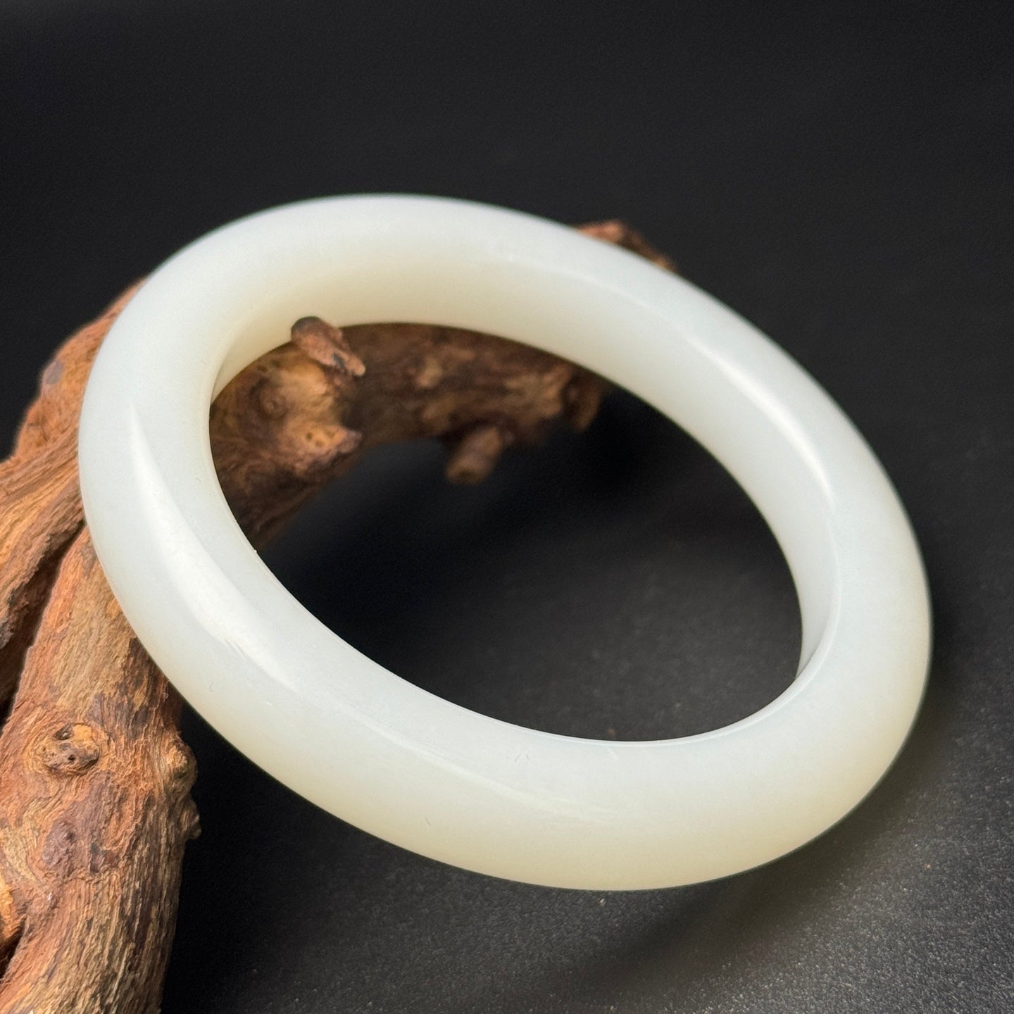 A0693 Inside Diameter 57 MM Chinese Natural White Hetian Jade Bracelet