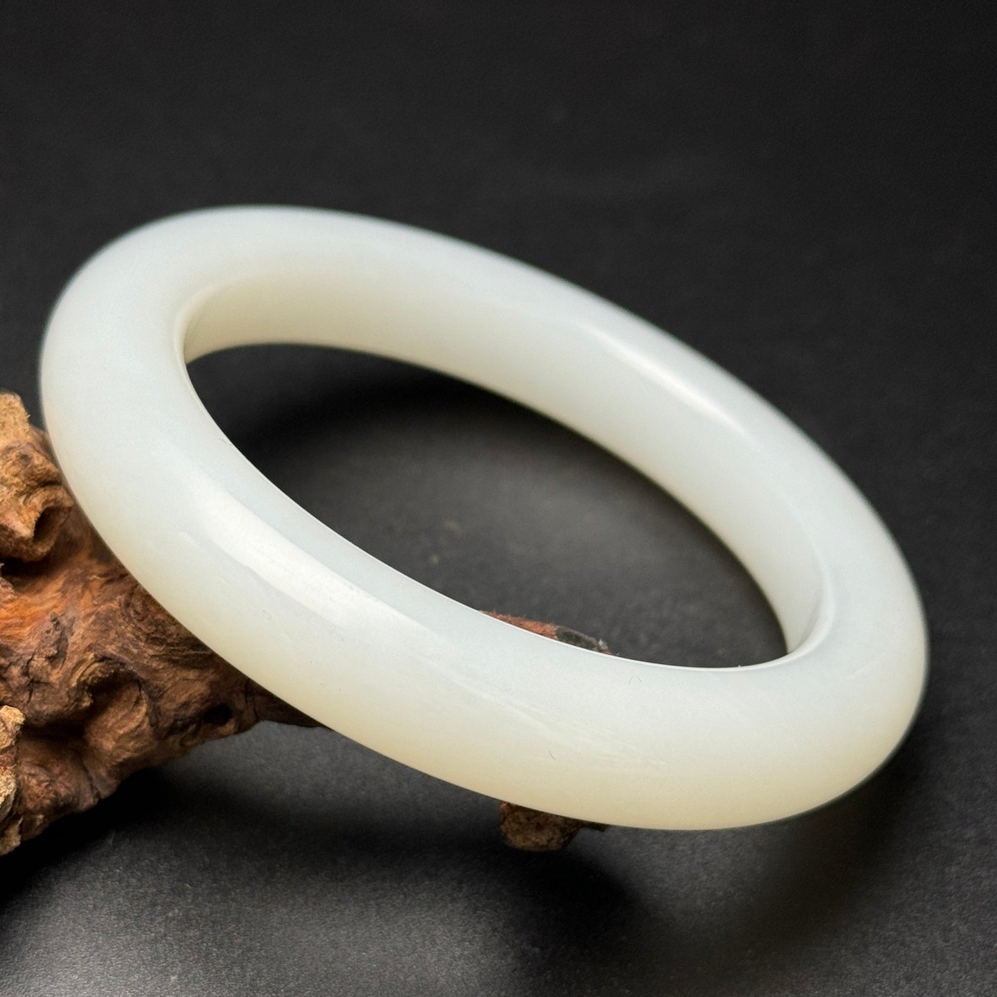 A0693 Inside Diameter 57 MM Chinese Natural White Hetian Jade Bracelet