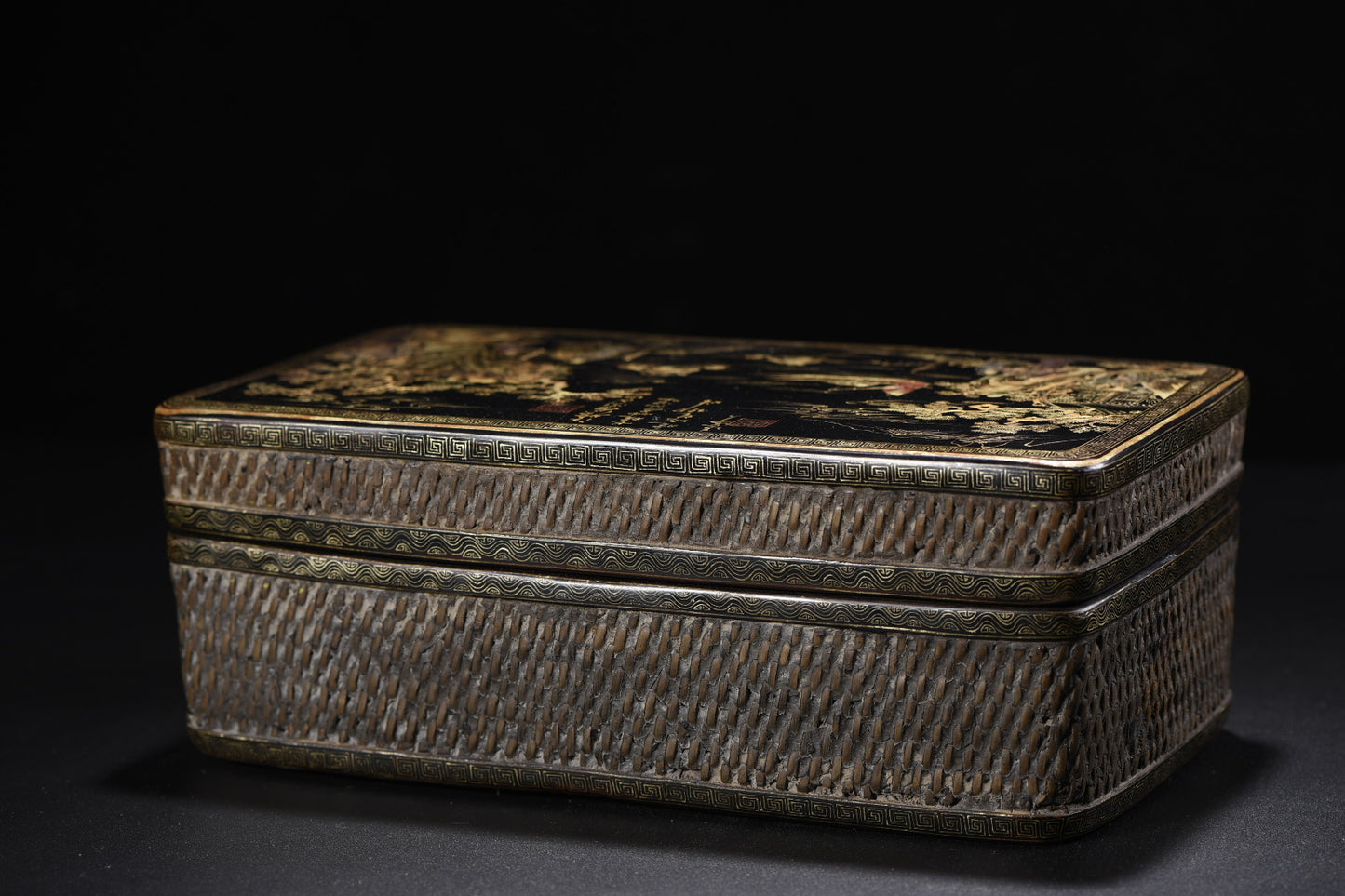A0698 Chinese Gilt Gold Wooden-cored Lacquerware Figure & Boat & Kid Jewellery Box