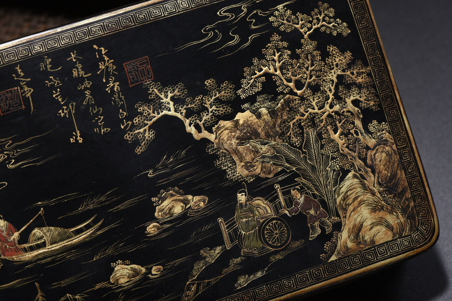 A0698 Chinese Gilt Gold Wooden-cored Lacquerware Figure & Boat & Kid Jewellery Box