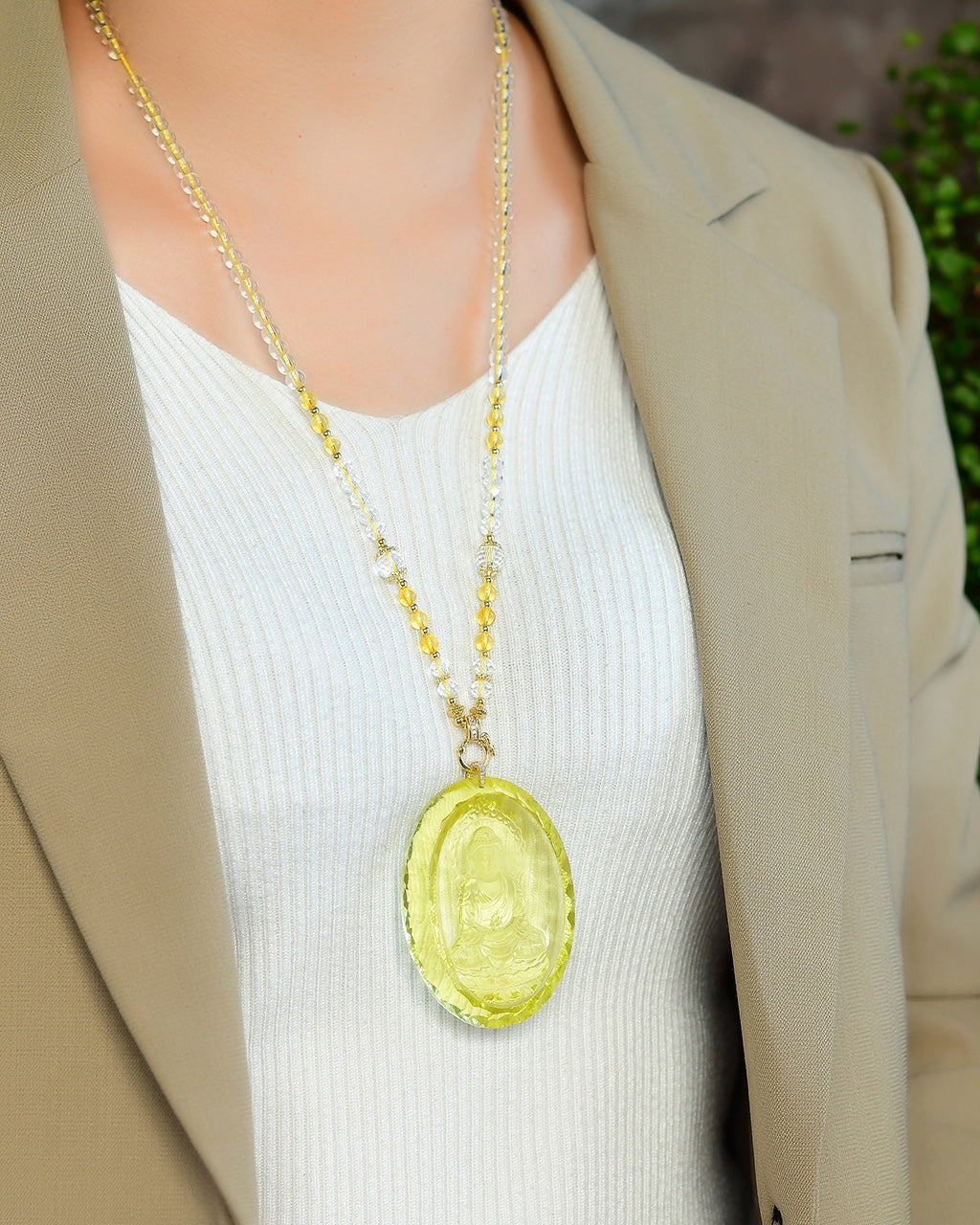 A0701 Exquisite Yellow Crystal Carved Siddhartha Buddha Pendant