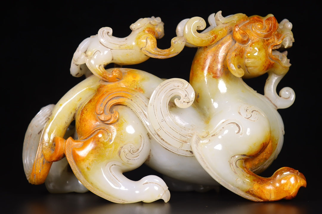 A0704 Superb Vintage Chinese Hetian Jade Carved Fortune Beast Statue