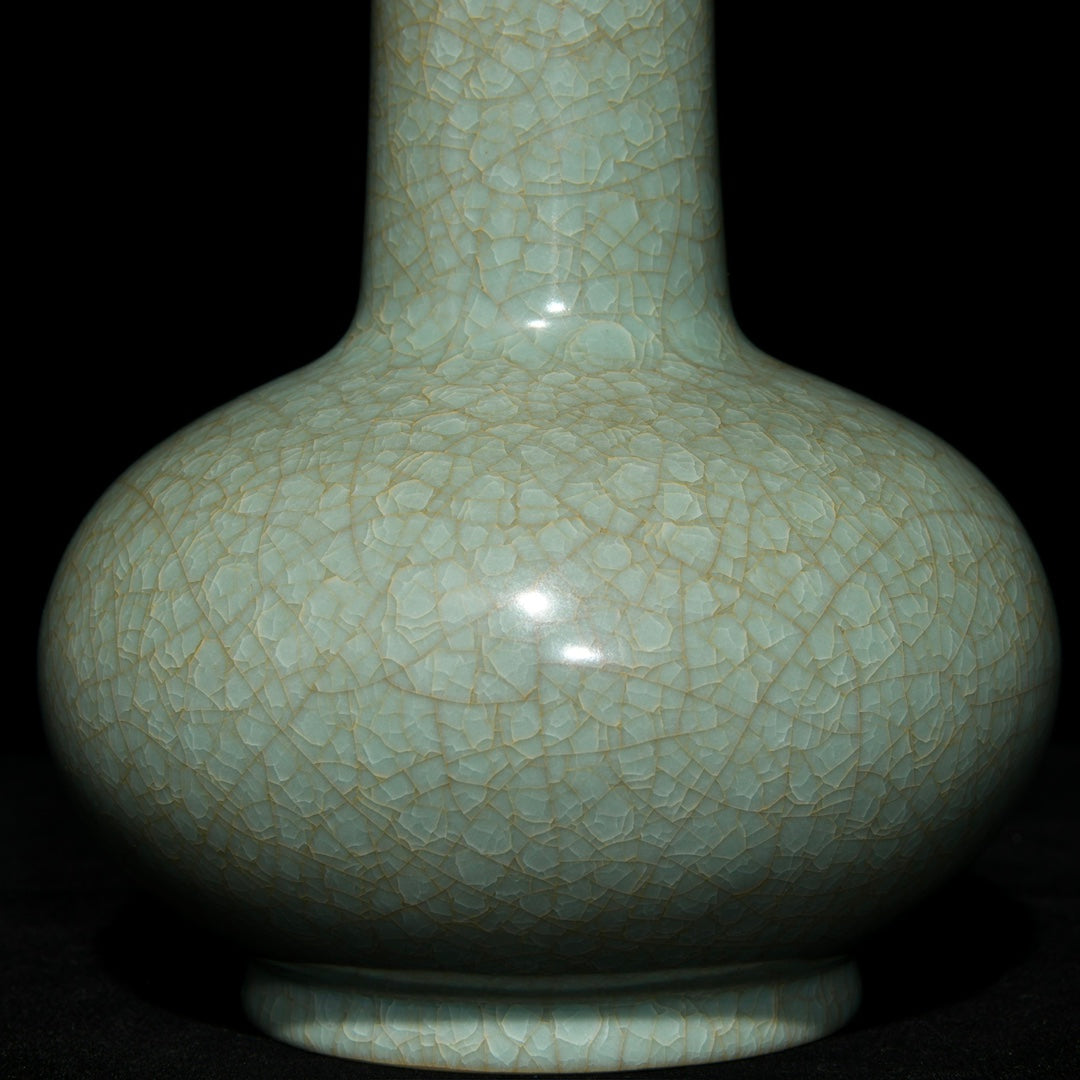 A0712 Vintage Chinese Ice Crack Ru Kiln Double Ear Porcelain Vase