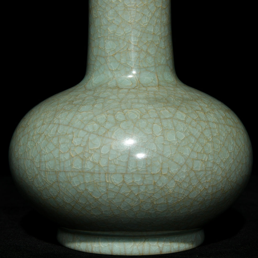 A0712 Vintage Chinese Ice Crack Ru Kiln Double Ear Porcelain Vase