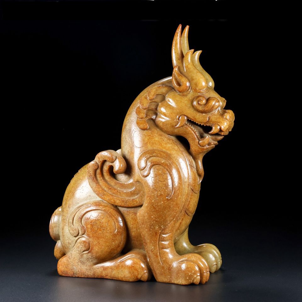 A0727 Superb Old Chinese Hetian Jade Carved Divine Beast Statue
