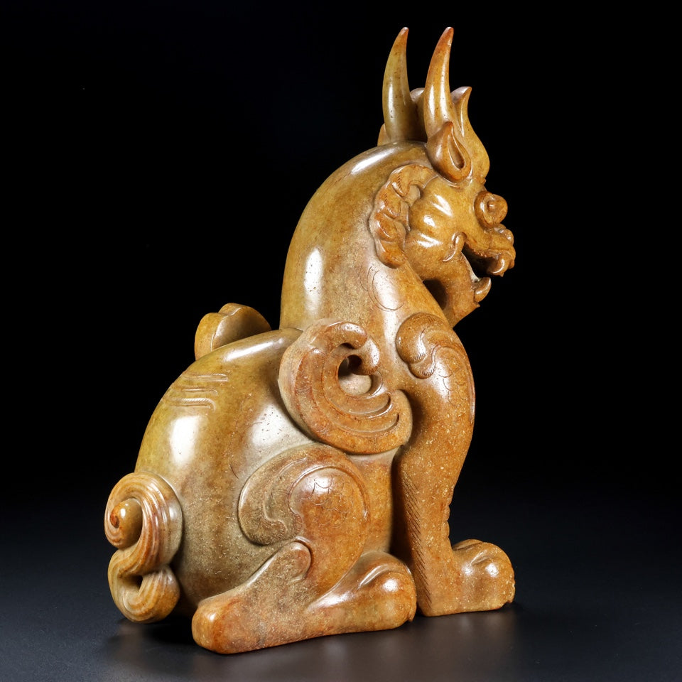 A0727 Superb Old Chinese Hetian Jade Carved Divine Beast Statue
