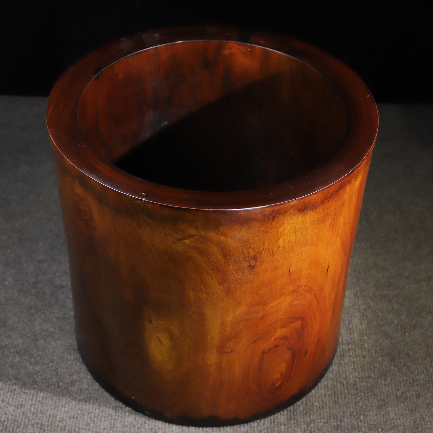 A0733 Vintage Chinese Huali Wood Brush Pot