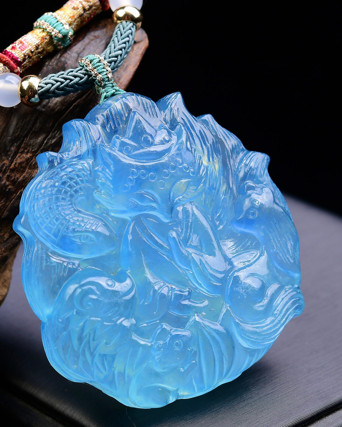A0738 Beautiful Aquamarine Carved Nine-tailed Fox Pendant