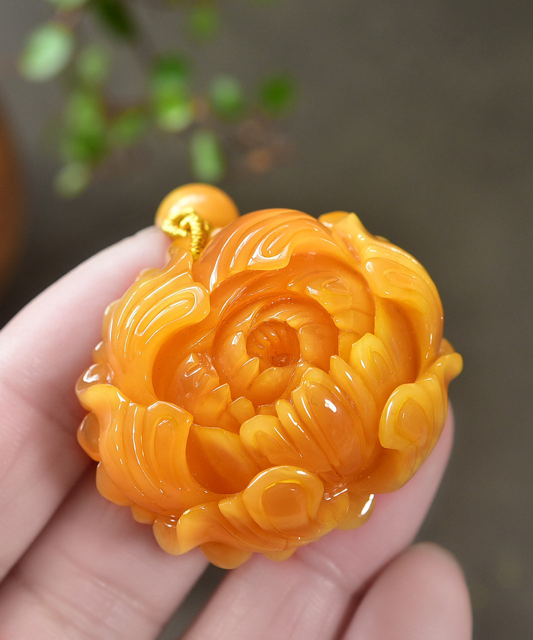 A0755 Beautiful Beeswax Carved Peony Pendant w Beeswax & Nanhong Agate & Turquoise Beads Necklace