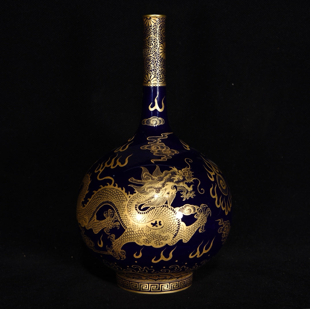 A0773 Chinese Qing Dynasty Gilt Gold Blue Glaze Clouds Dragon Design Porcelain Vase
