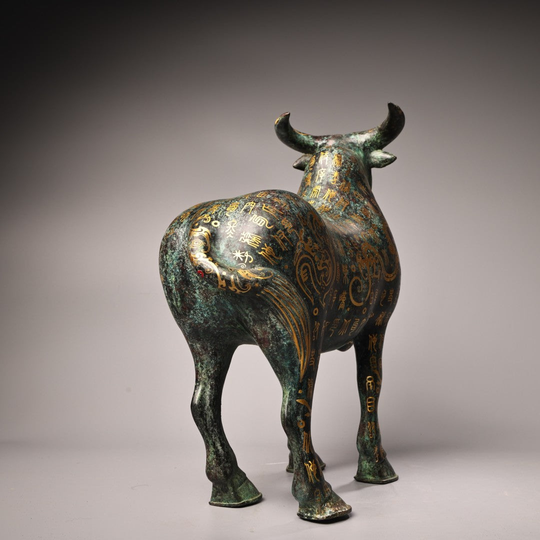 A0779 Vintage Chinese Gilt Gold Bronze Fortune Ox Statue