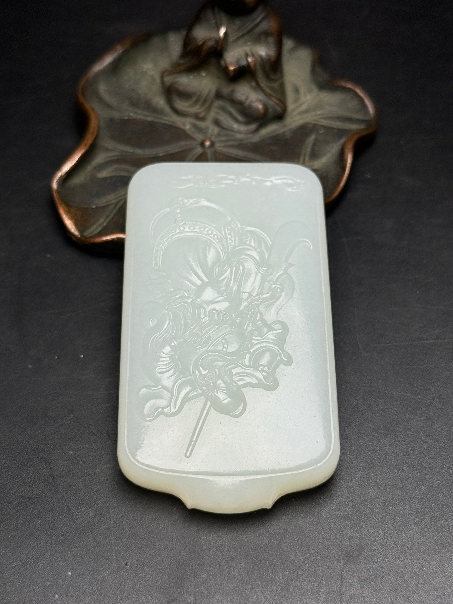 A0786 Chinese Natural Hetian Jade Low Relief General Guangong Design Pendant