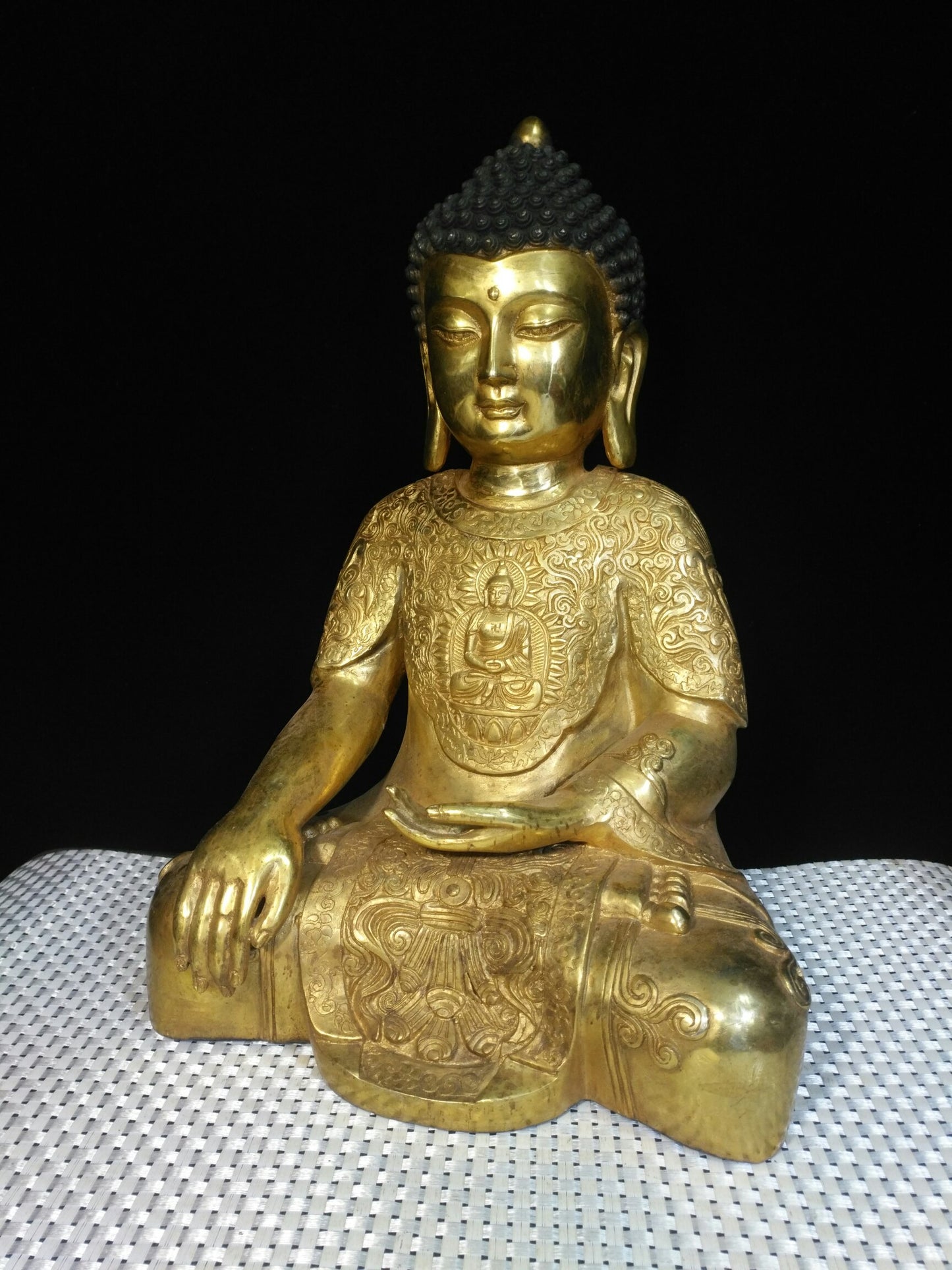 A0788 Vintage Chinese Gilt Gold Bronze Siddhartha Buddha Statue