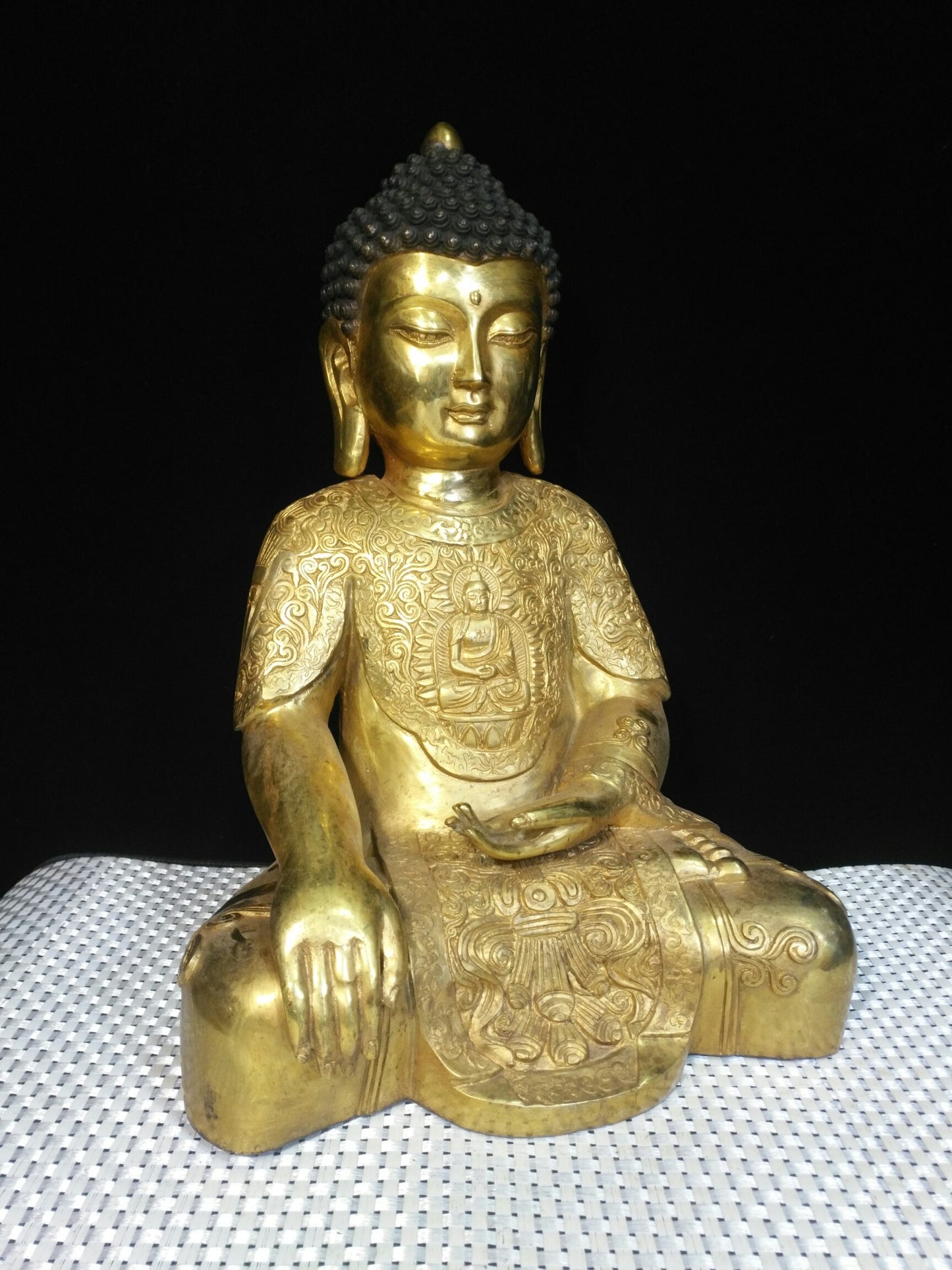 A0788 Vintage Chinese Gilt Gold Bronze Siddhartha Buddha Statue
