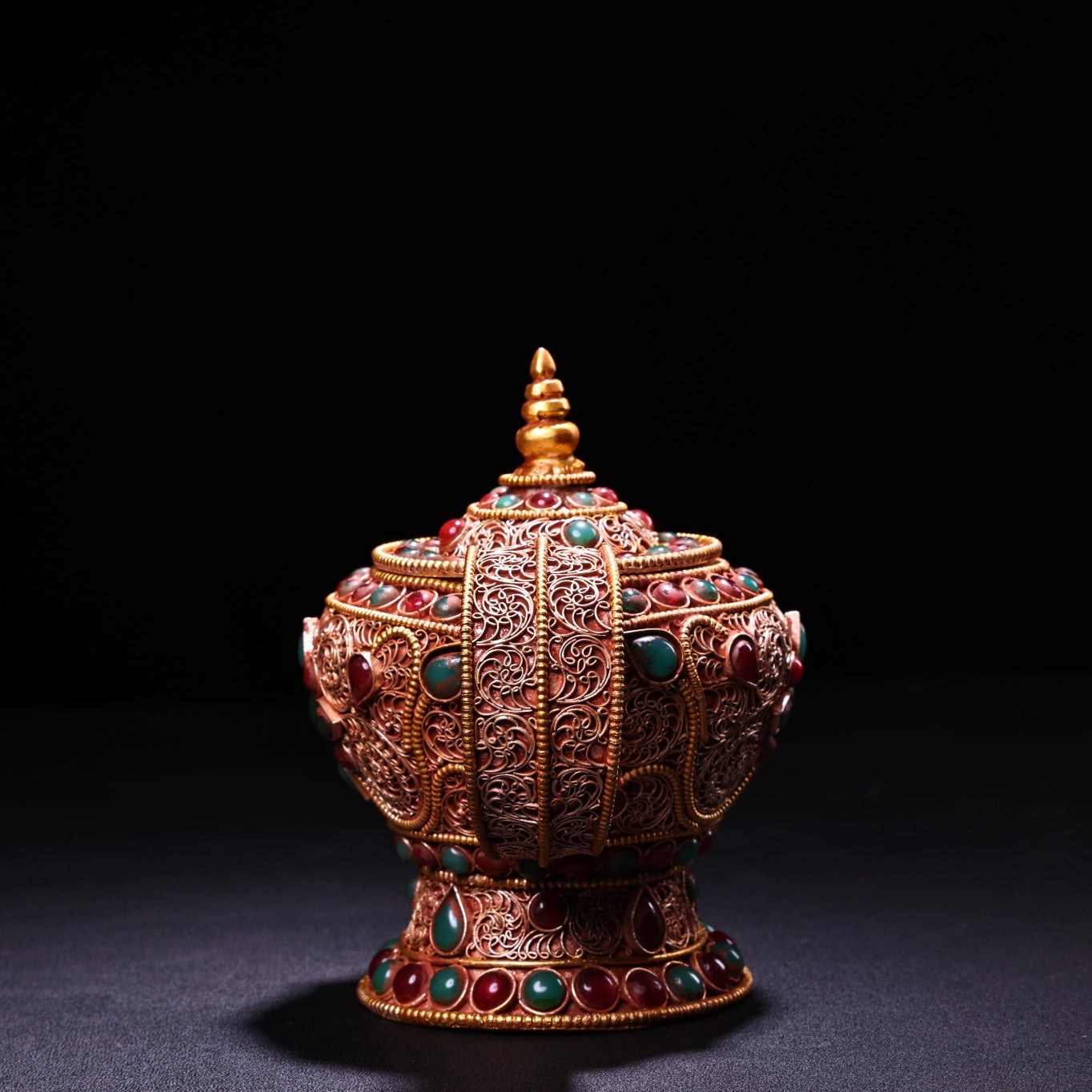 A0815 Vintage Tibetan Gilt Gold Silver Wires Inlay Gems Wine Pot