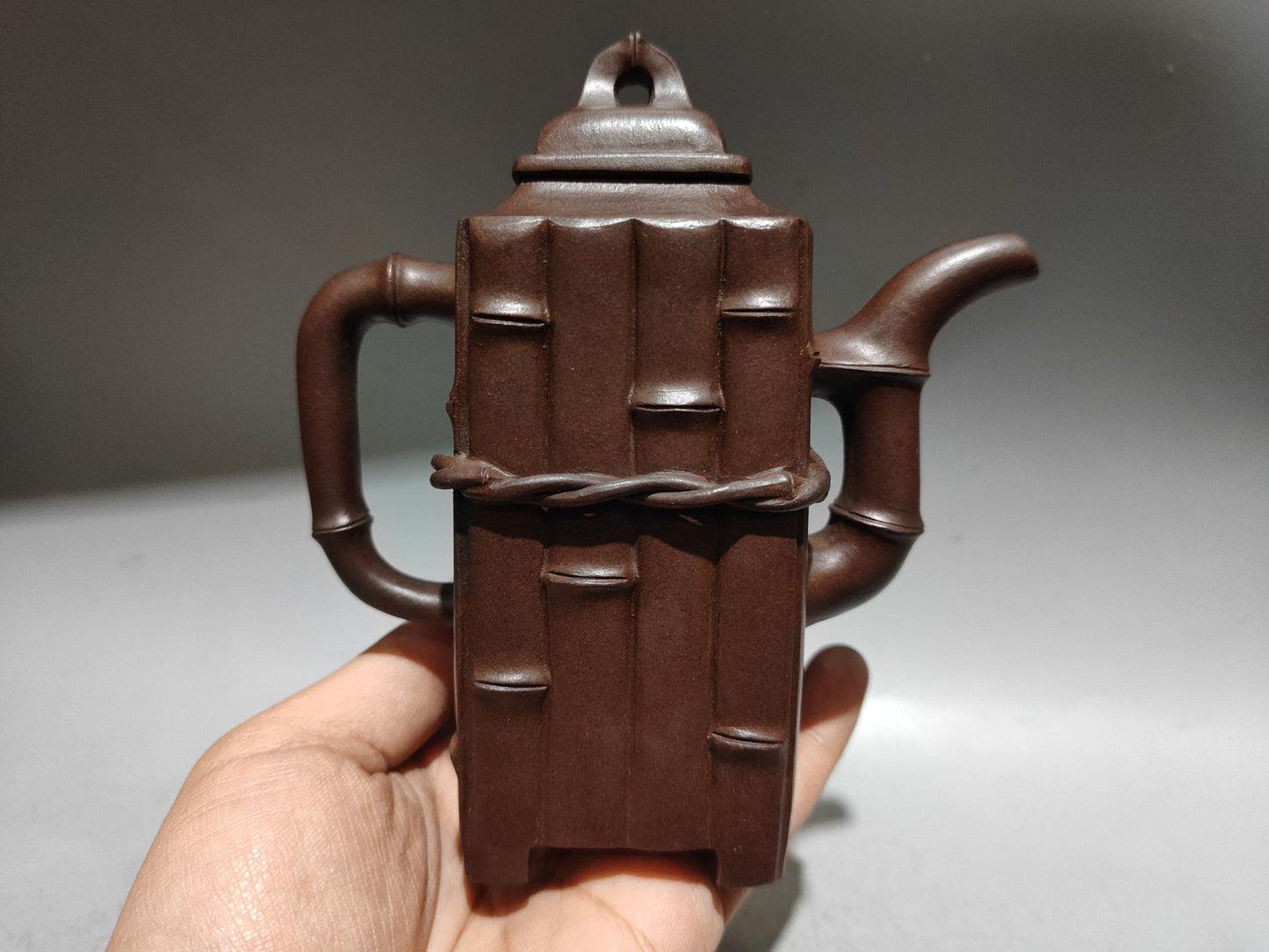 A0825 Chinese Yixing Zisha Clay Fortune Bamboo Teapot w Artist Signed