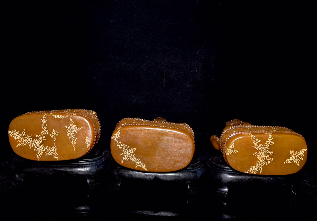 A0865 A Set Three Chinese Shoushan Tianhuang Stone Carved Buddha Statue