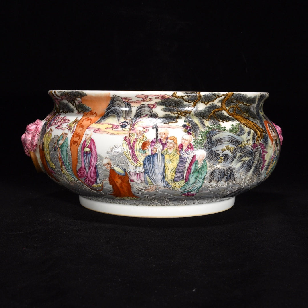 A0882 Chinese Qing Dynasty Famille Rose Arhat Design Porcelain Brush Washer