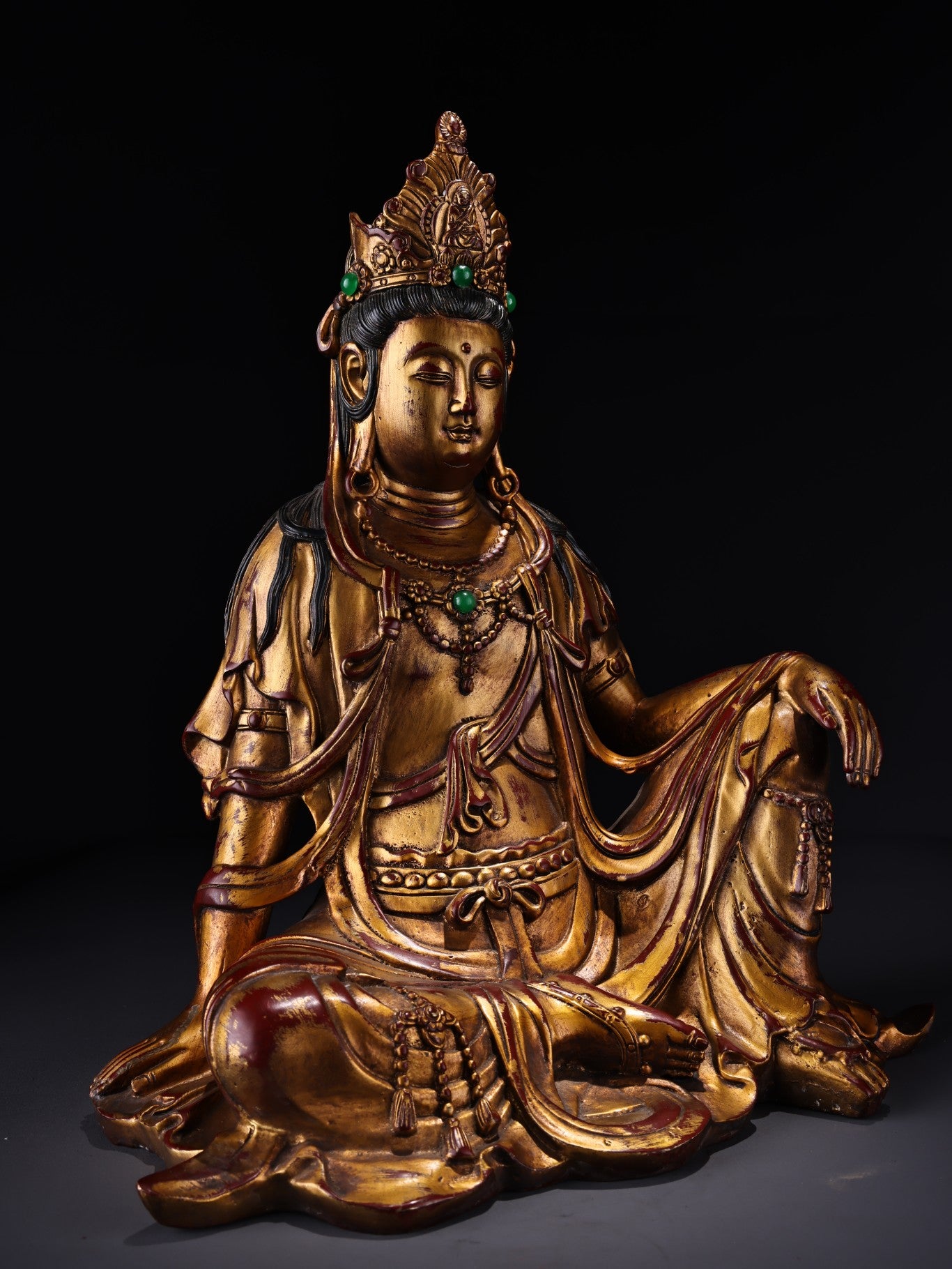A0883 Vintage Chinese Gilt Gold Bronze Inlay Gem Kwan-yin Statue